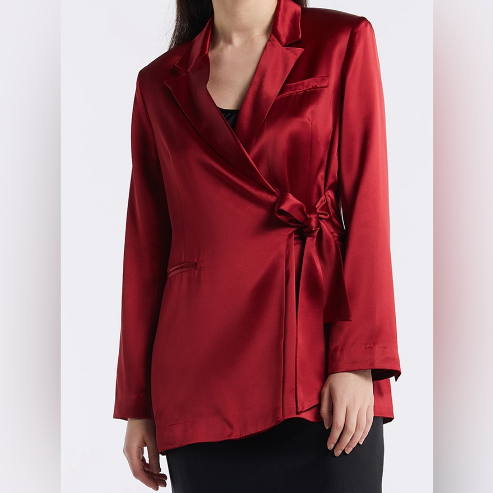 Red Satin Tie-Waist Blazer (Lattelier)